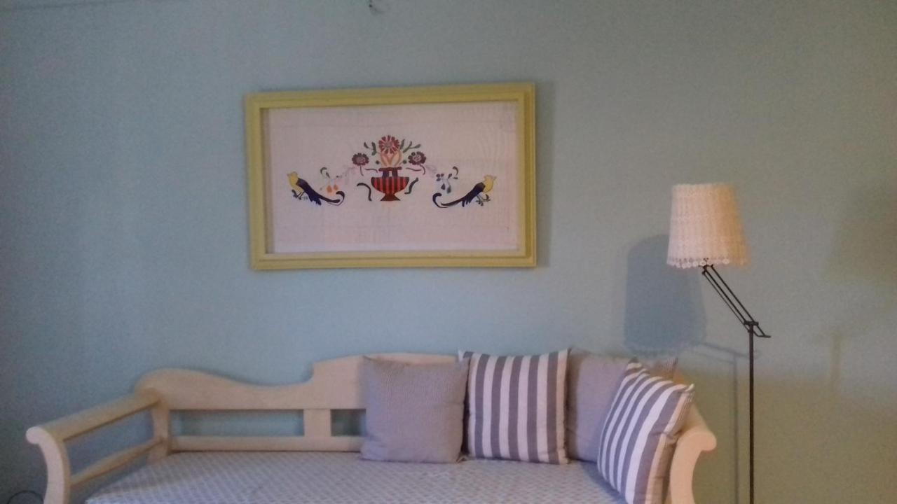 Iliolithos Rooms Kardhamili Exteriör bild
