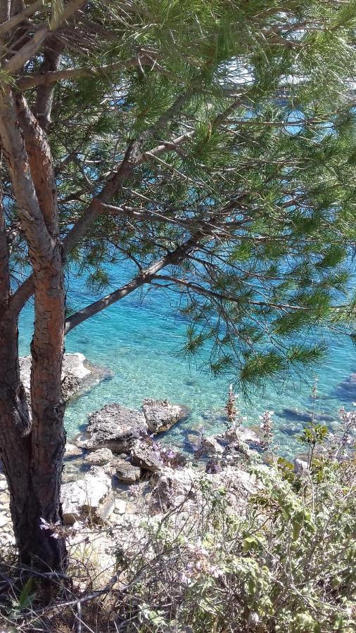 Iliolithos Rooms Kardhamili Exteriör bild