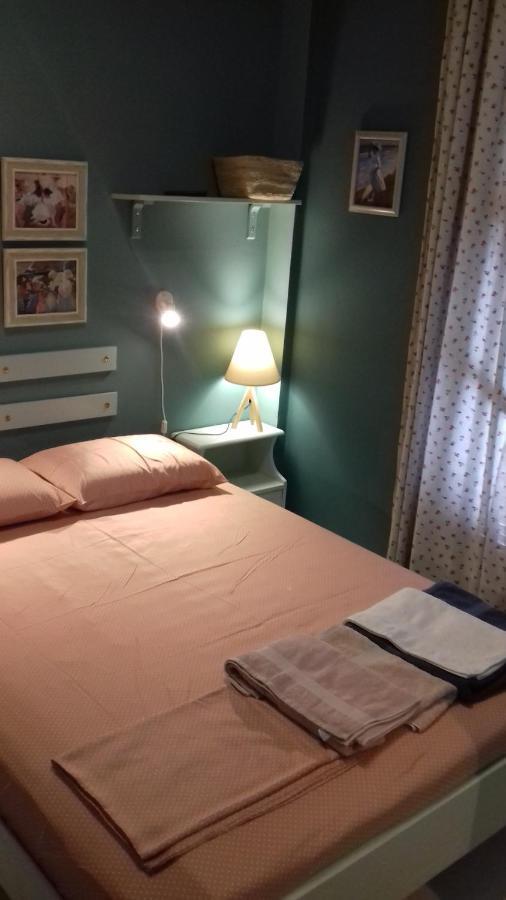 Iliolithos Rooms Kardhamili Exteriör bild