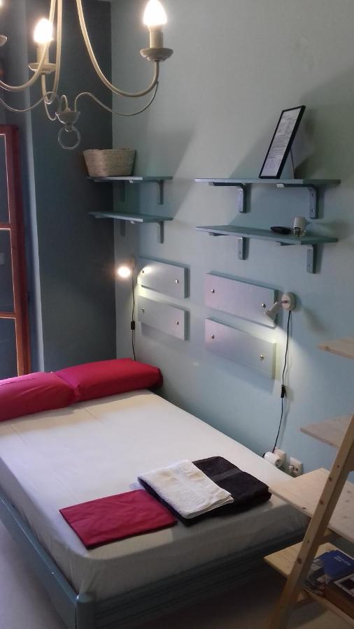 Iliolithos Rooms Kardhamili Exteriör bild