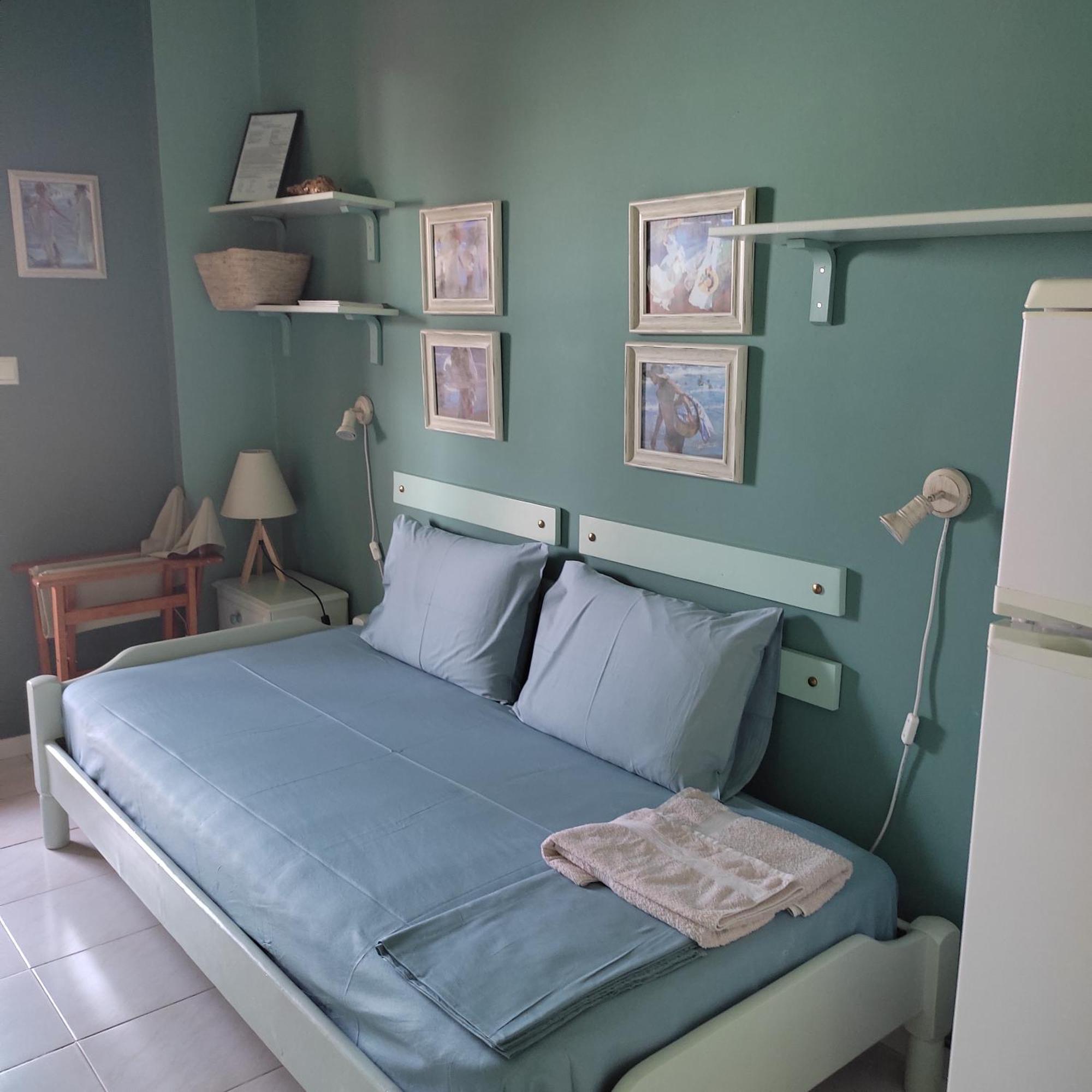 Iliolithos Rooms Kardhamili Exteriör bild